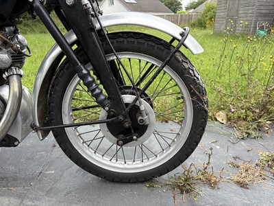 Lot 1949 Vincent Comet Series C