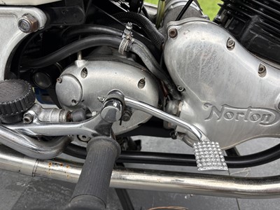 Lot 1976 Norton 850 Commando