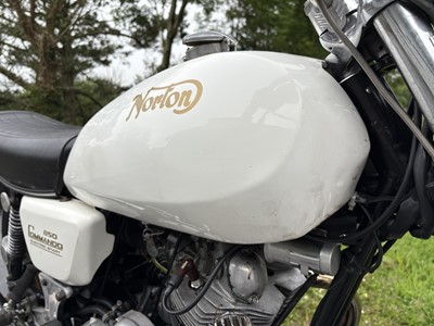 Lot 1976 Norton 850 Commando