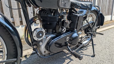 Lot 1953 Royal Enfield 350 Model G