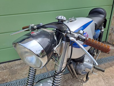 Lot 1958 Moto Parilla 125 Sprint