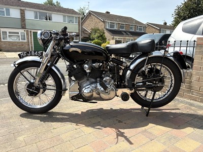 Lot 1952 Vincent Rapide Series C
