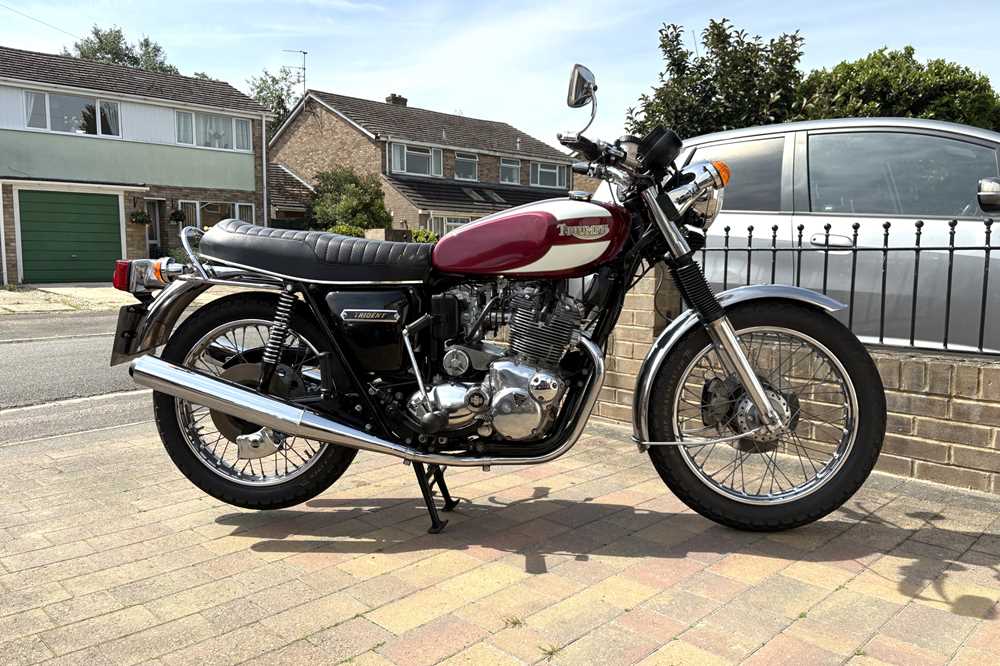 Lot c.1975 Triumph T160V