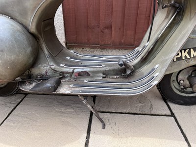 Lot 1952 Vespa Hoffmann B