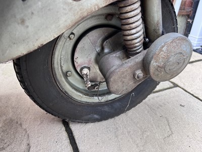 Lot 1952 Vespa Hoffmann B