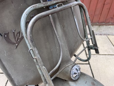 Lot 1952 Vespa Hoffmann B
