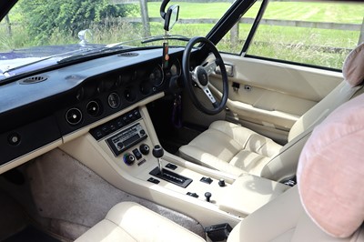 Lot 1971 Jensen Interceptor III
