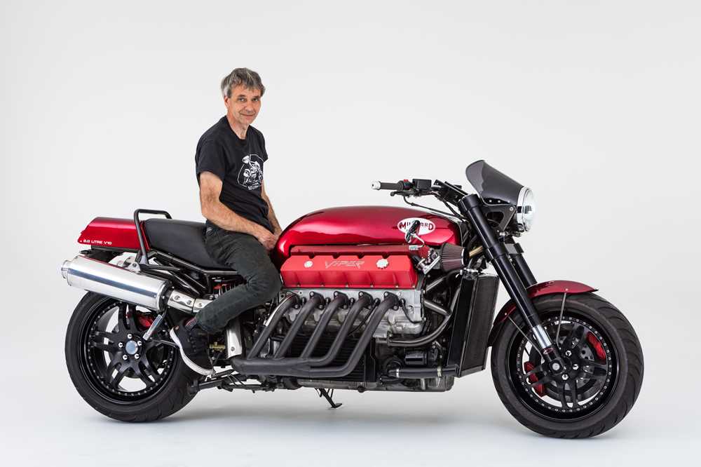 Lot 2009 Millyard Viper V10