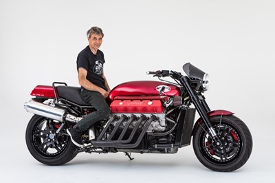 Lot 2009 Millyard Viper V10