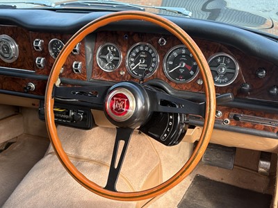 Lot 1963 Aston Martin Lagonda Rapide