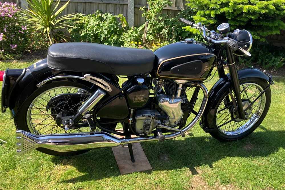 Lot 1955 Velocette MAC
