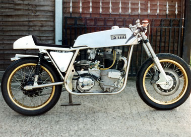 Lot 56 - 1999 Petty Westlake 750