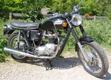 Lot 30 - 1972 Triumph T120R Bonneville