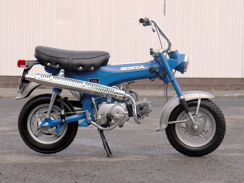 ホンダ　st50 6v エンジン　75cc c6ヘッド　st50 Lot 49 - 1972 Honda ST50
