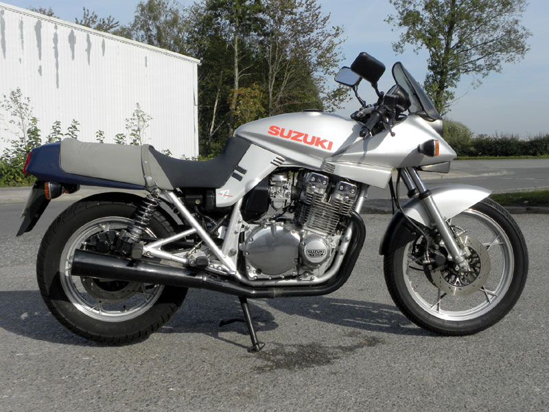 Lot 35 - 1983 Suzuki GSX 1100 S Katana