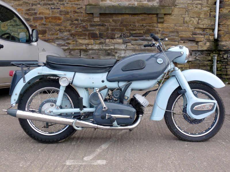 Lot 2 - 1960 Ariel Arrow