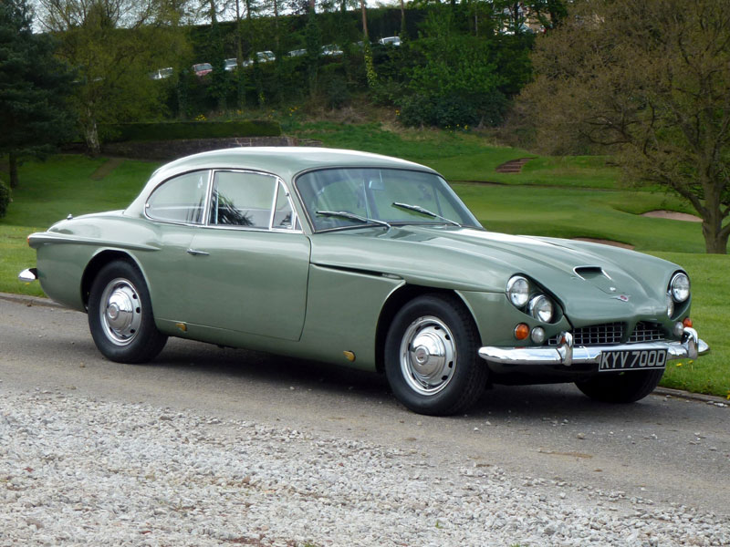 Lot 28 - 1966 Jensen CV8 MKIII