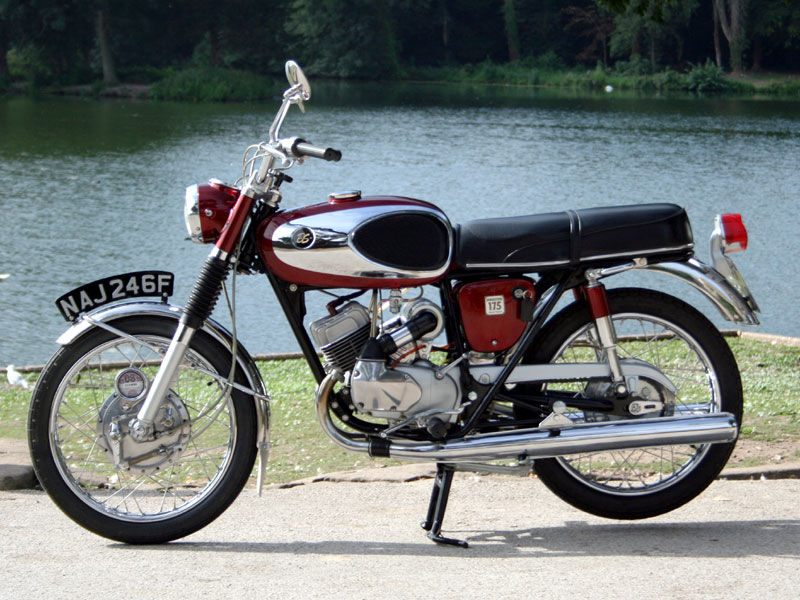 Lot 57 - 1968 Bridgestone 175 Dual Twin