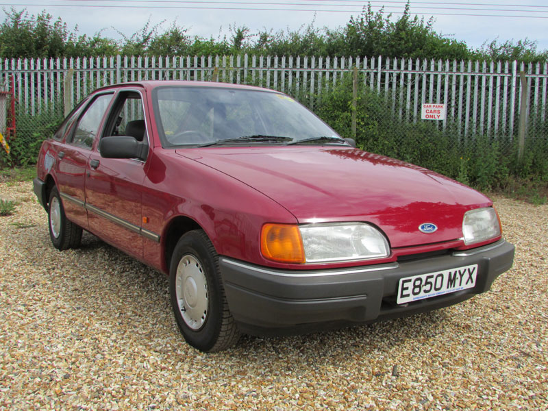 Lot 112 - 1988 Ford Sierra 1.6 L
