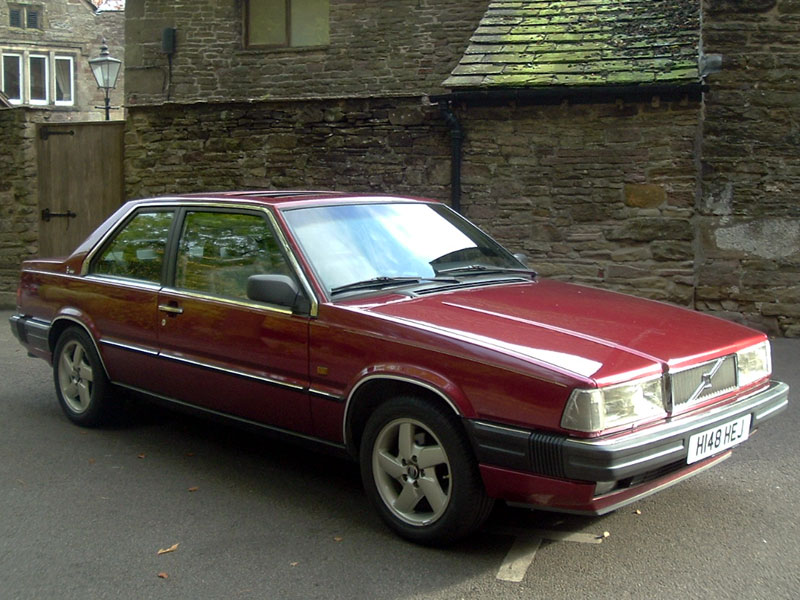 Lot 7 - 1990 Volvo 780 2.8 V6