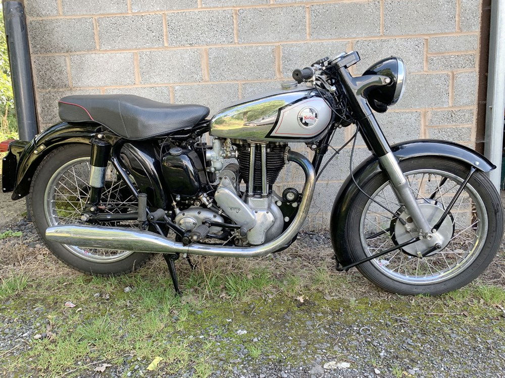 Lot 155 - 1956 Norton ES2