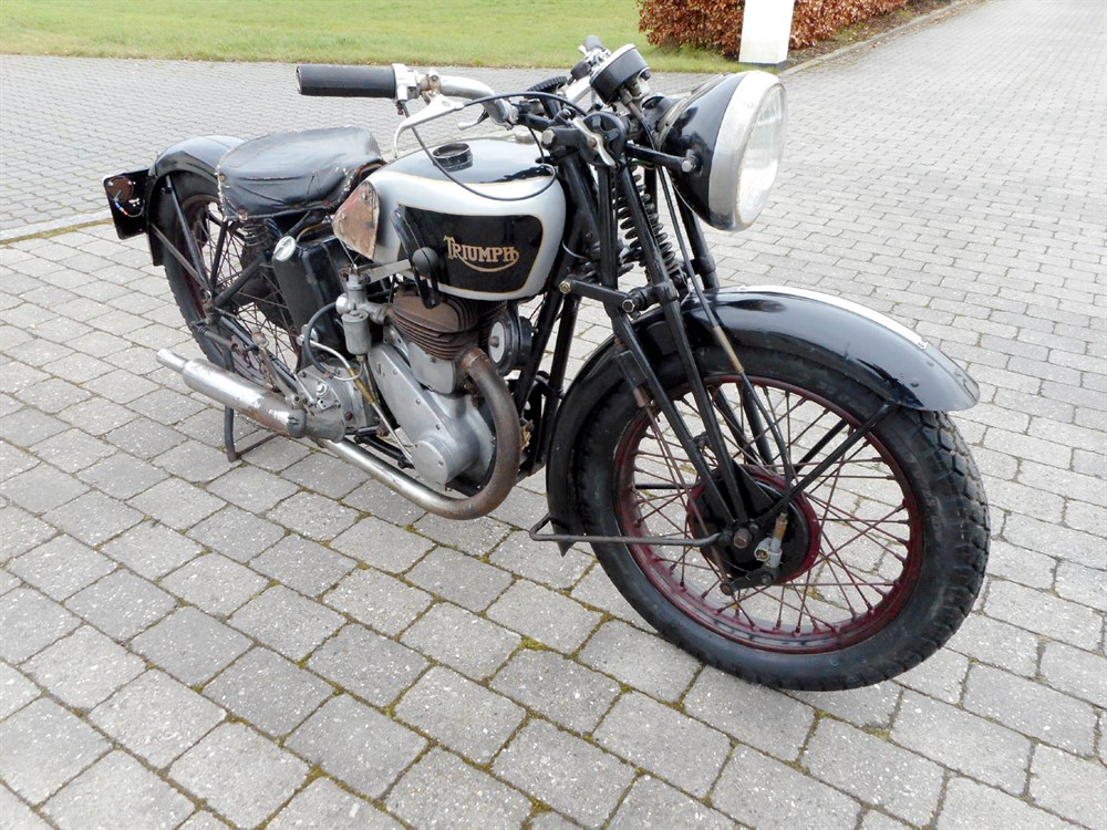 Lot 68 - 1934 Triumph Model 3/1