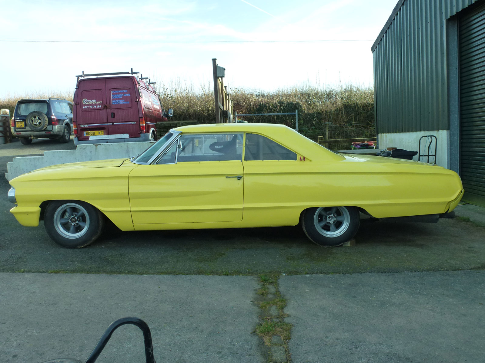 Lot 83 - 1964 Ford Galaxie 500 XL Racecar
