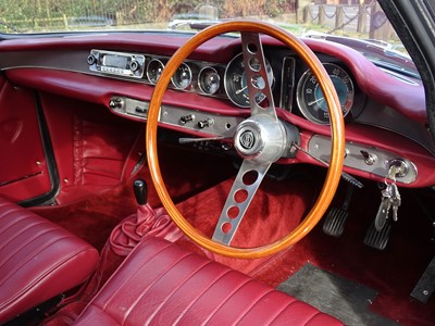 Lot 34 - 1966 Volvo P1800 S