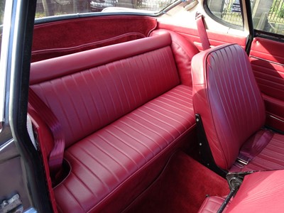 Lot 34 - 1966 Volvo P1800 S