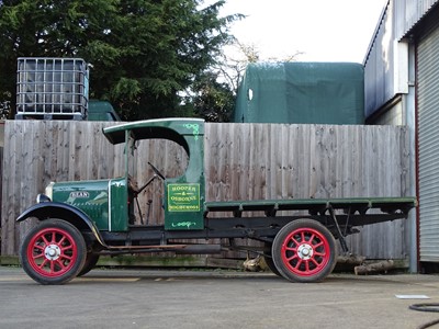 Lot 40 - 1927 Bean Flatbed Truck